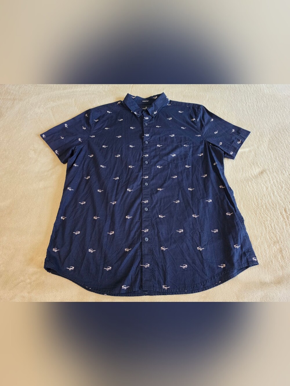 American Eagle Outfitters Navy Short-Sleeve Button-Down with White Guitar Motif